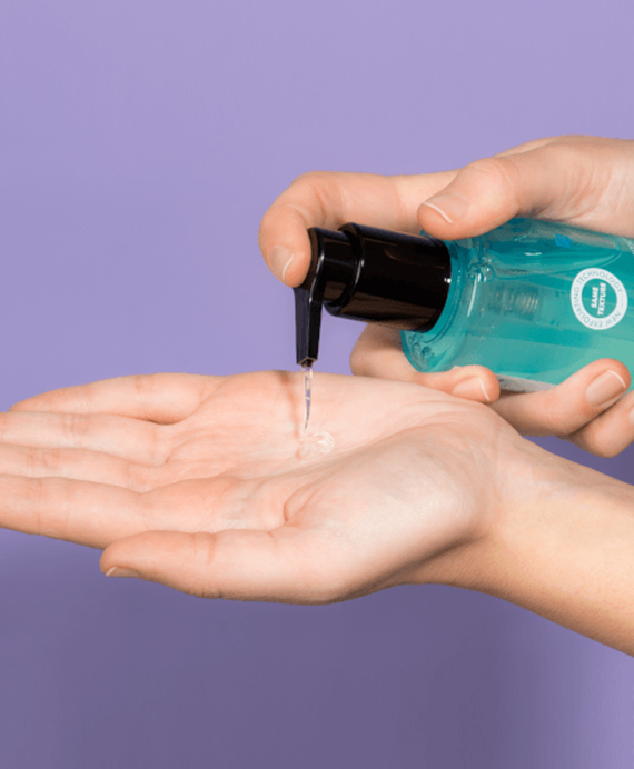 skinceuticals-simply-clean-by-skinceuticals-784-1